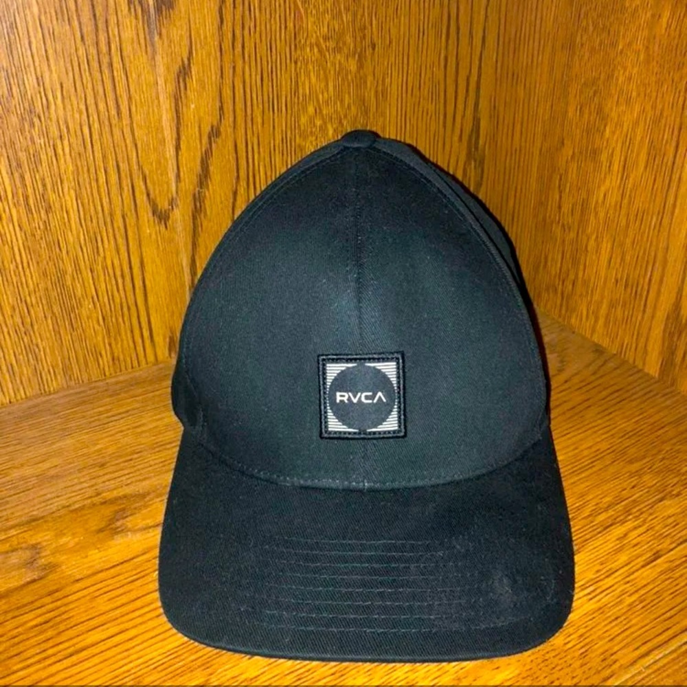 RVCA fitted black hat